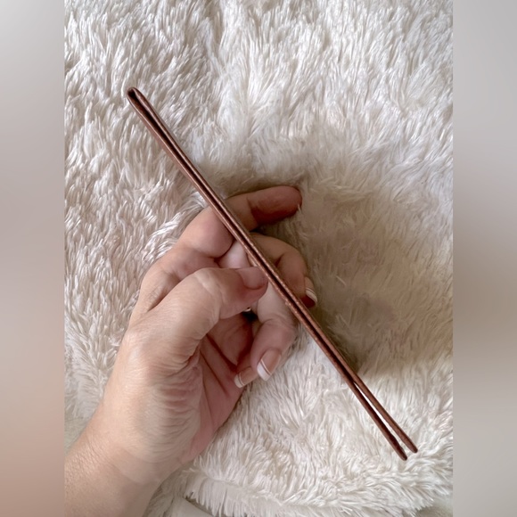 LOUIS VUITTON Never Used Unisex Taiga ID/Card Case Wallet - Picture 5 of 11